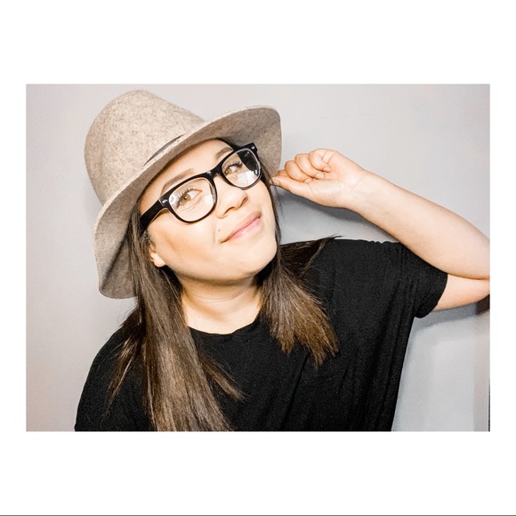 Banana Republic Accessories - Banana Republic felt fedora - size M/L